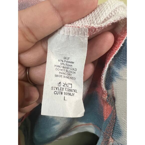White Birch Tie Dye Hooded Short Sleeve Top Size Large - Picture 4 of 5